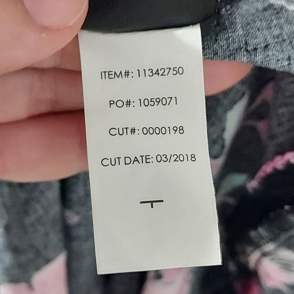 Torrid Black Floral Challis Midi Dress in Size 2 - 18/20 - Picture 16 of 16